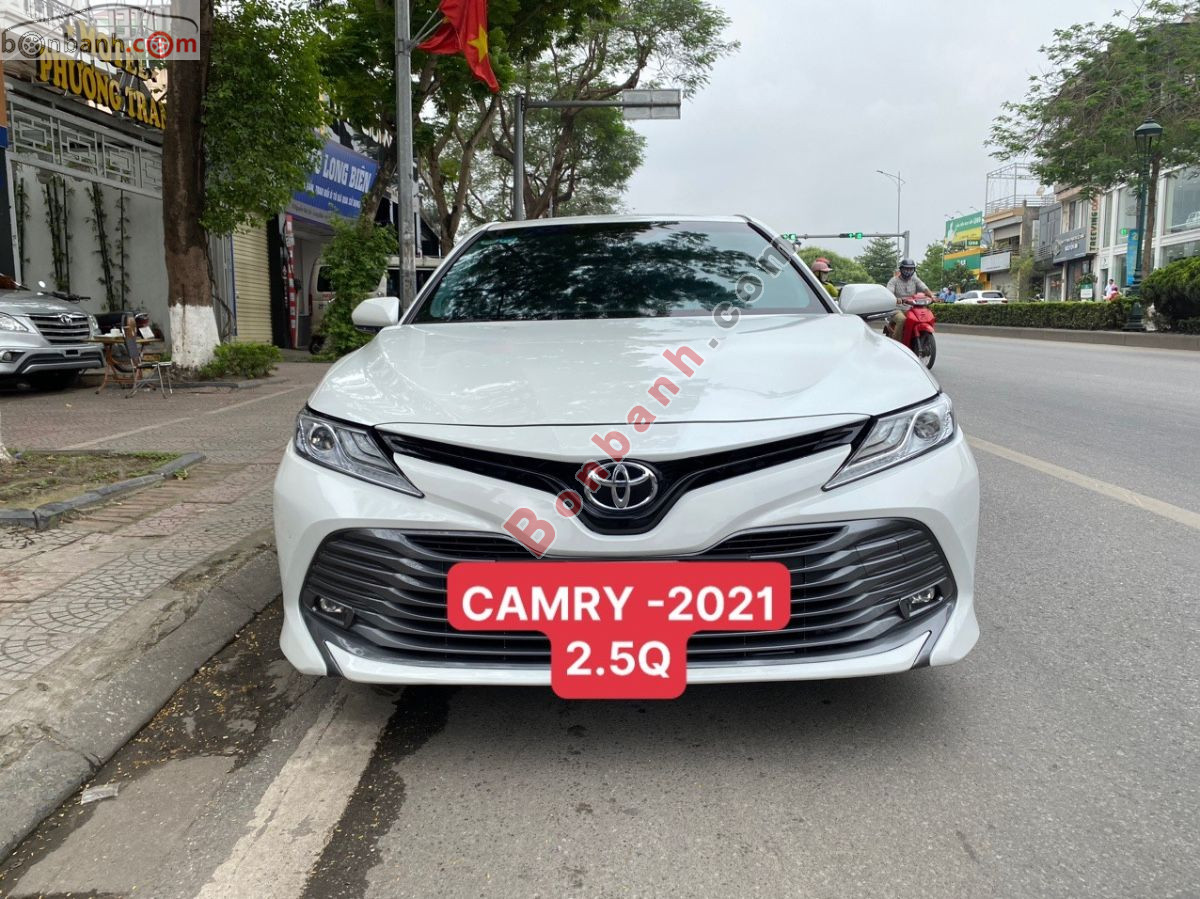 Toyota Camry 2.5Q 2021