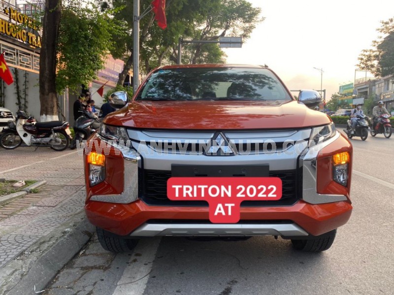 Mitsubishi Triton 4x2 AT 2022