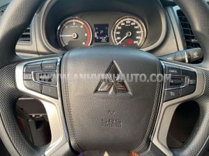 Xe Mitsubishi Triton 4x2 AT 2022