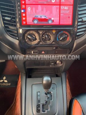 Xe Mitsubishi Triton 4x2 AT 2022