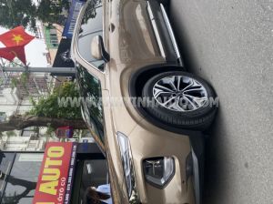 Xe Hyundai SantaFe Cao cấp 2.4L HTRAC 2021