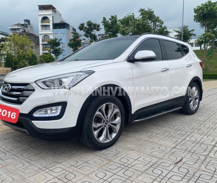 Hyundai SantaFe 2.4L 4WD 2016