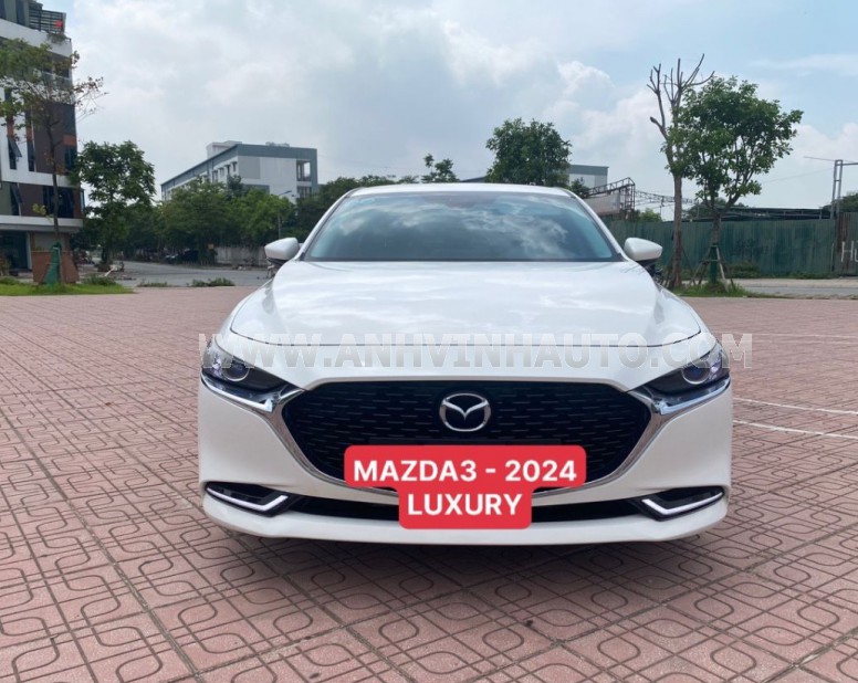 Mazda 3 1.5L Luxury 2024