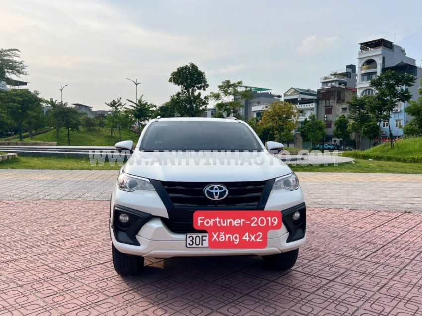 Toyota Fortuner 2.7V 4x2 AT TRD 2019
