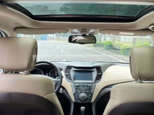 Xe Hyundai SantaFe 2.4L 4WD 2018