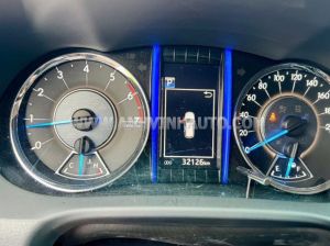 Xe Toyota Fortuner 2.7V 4x2 AT TRD 2019