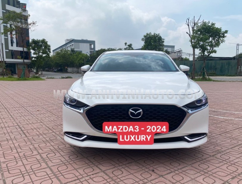 Mazda 3 1.5L Luxury 2024