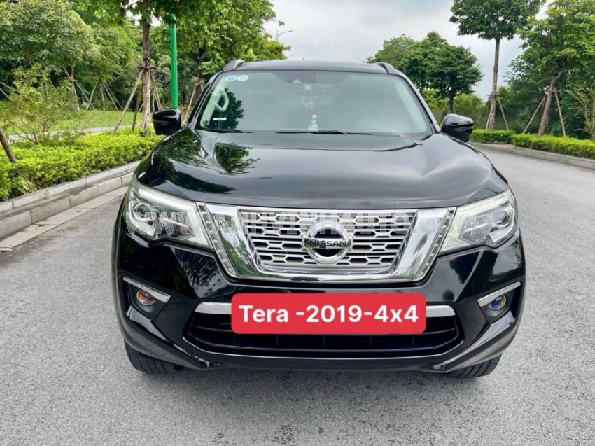 Nissan Terra V 2.5 AT 4WD 2019
