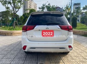 Xe Mitsubishi Outlander 2.0 CVT 2022