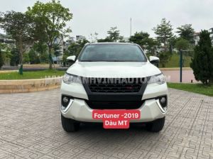 Xe Toyota Fortuner 2.4G 4x2 MT 2019