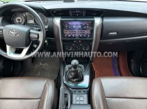Xe Toyota Fortuner 2.4G 4x2 MT 2019