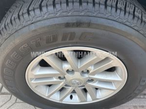 Xe Toyota Fortuner 2.7V 4x4 AT 2014