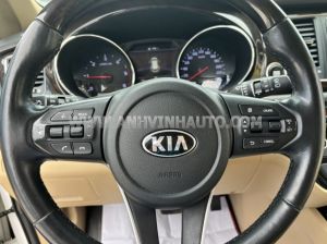 Xe Kia Sedona 2.2 DAT Luxury 2020