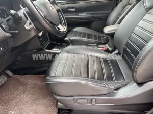 Xe Mitsubishi Outlander 2.0 CVT 2022