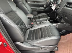 Xe Mitsubishi Outlander 2.0 CVT 2022