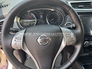 Xe Nissan X trail 2.5 SV 4WD 2016