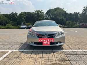 Xe Toyota Camry 2.0E 2013